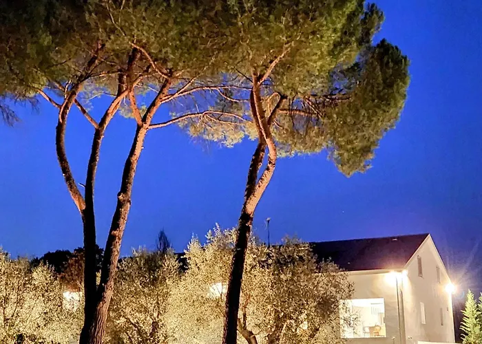 فندق مبيت وإفطار La Casa Nel Parco Luxury 4*