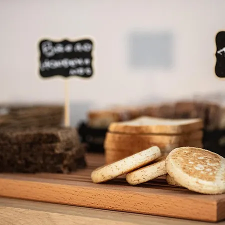 La Casa Nel Parco Luxury Couette-café