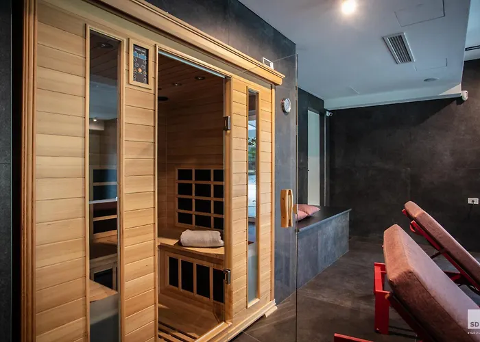 La Casa Nel Parco Luxury Alojamento de Acomodação e Pequeno-almoço San Lazzaro di Savena