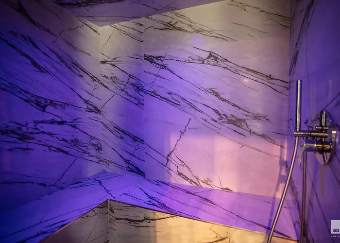 La Casa Nel Parco Luxury Σαν Λάτζαρο ντι Σάβενα