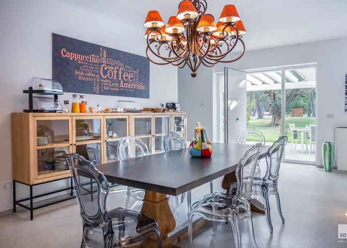 La Casa Nel Parco Luxury Bed and Breakfast Σαν Λάτζαρο ντι Σάβενα